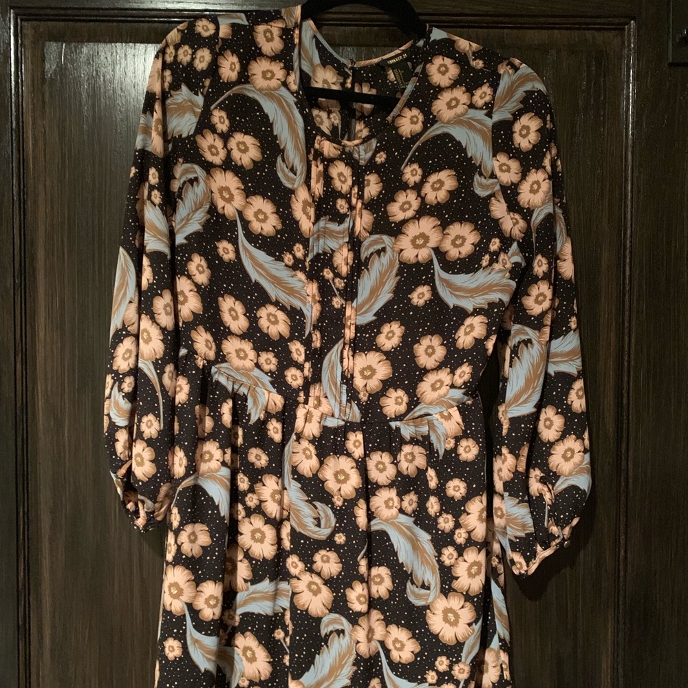 Floral pleated dress